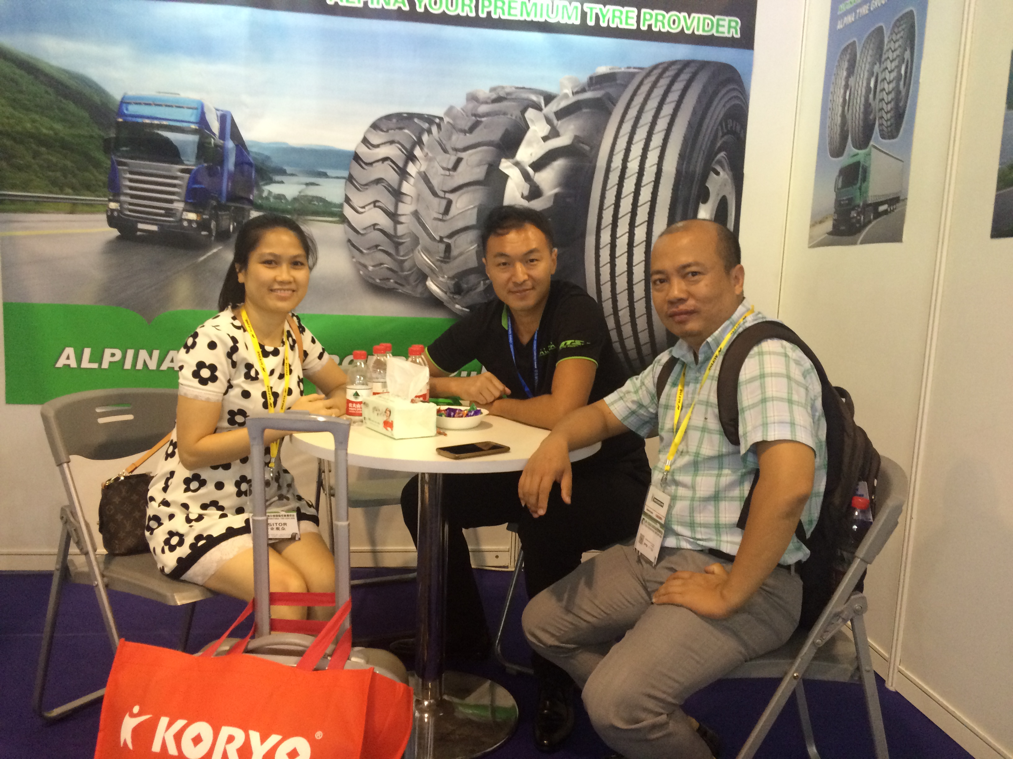ألبينا في شنغهاي Tyrexpo 2015